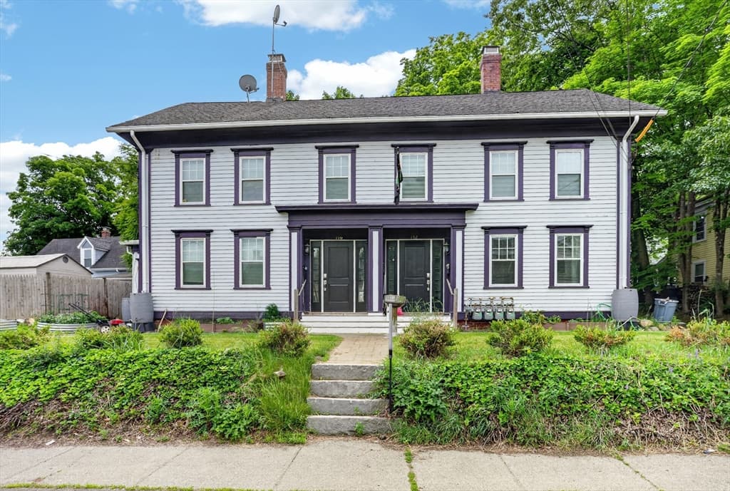 190-192 Main St, Maynard MA 01754