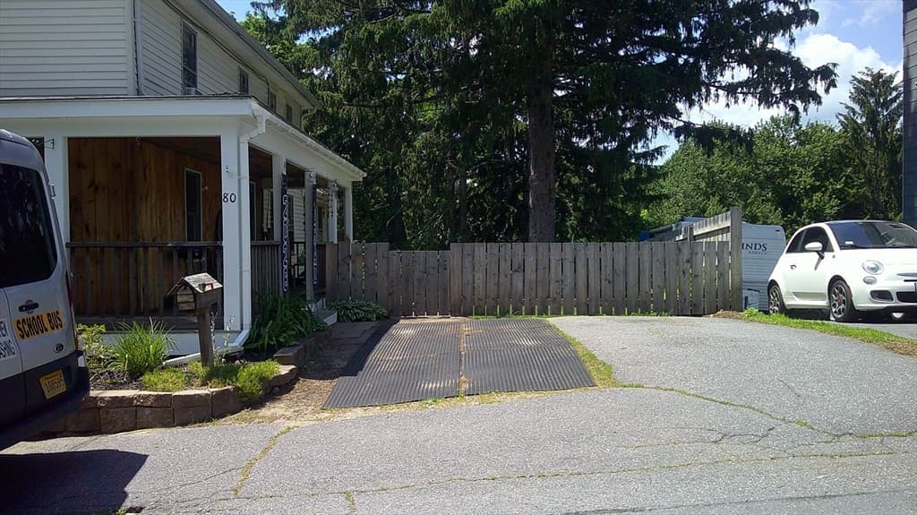 78 - 80 West St., Clinton MA 01510 photo 3
