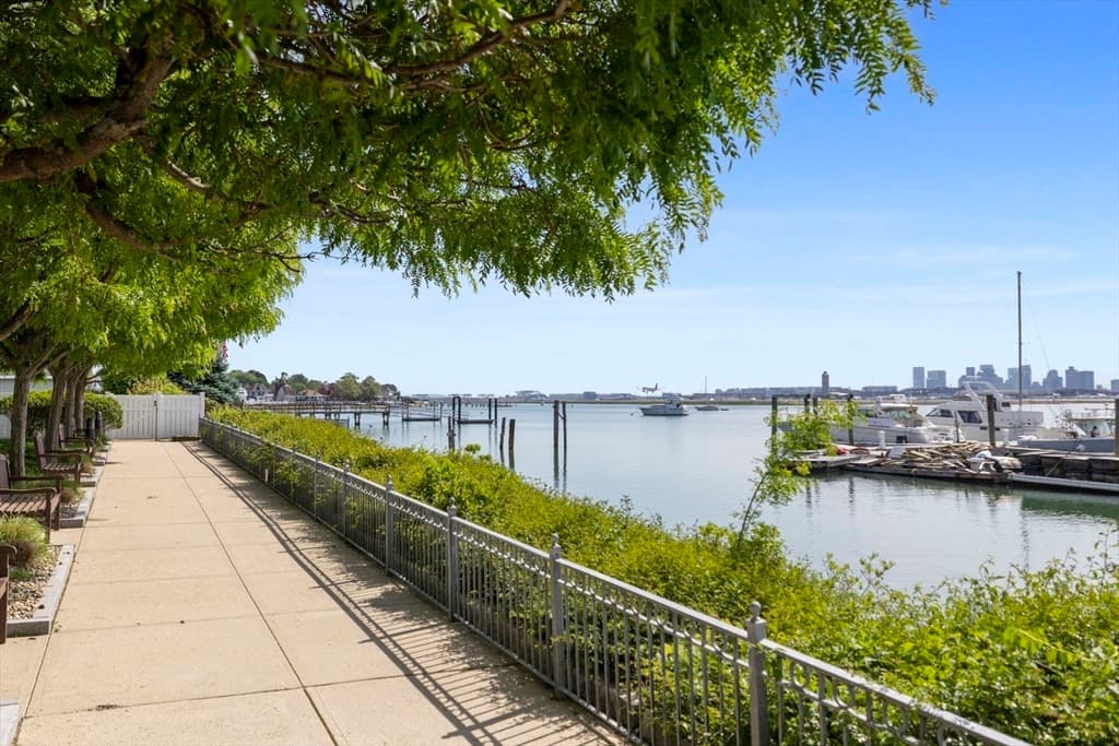 Condominium at 550 Pleasant Street # 411, Winthrop MA 02152, Winthrop, photo 23 of 27