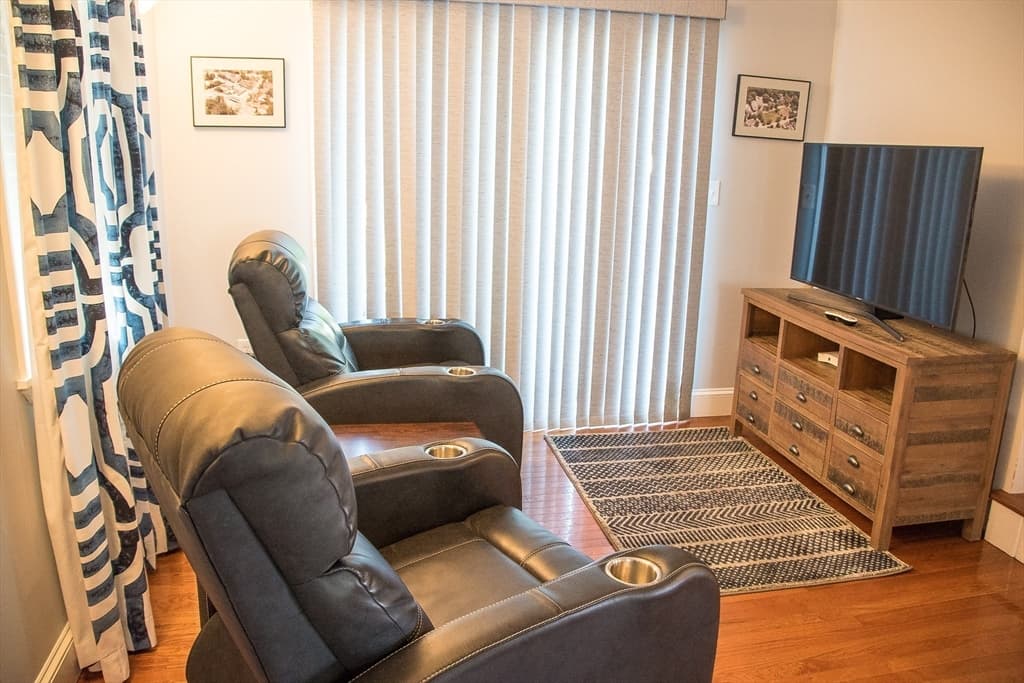 659 Liberty St, Rockland MA 02370 photo 7