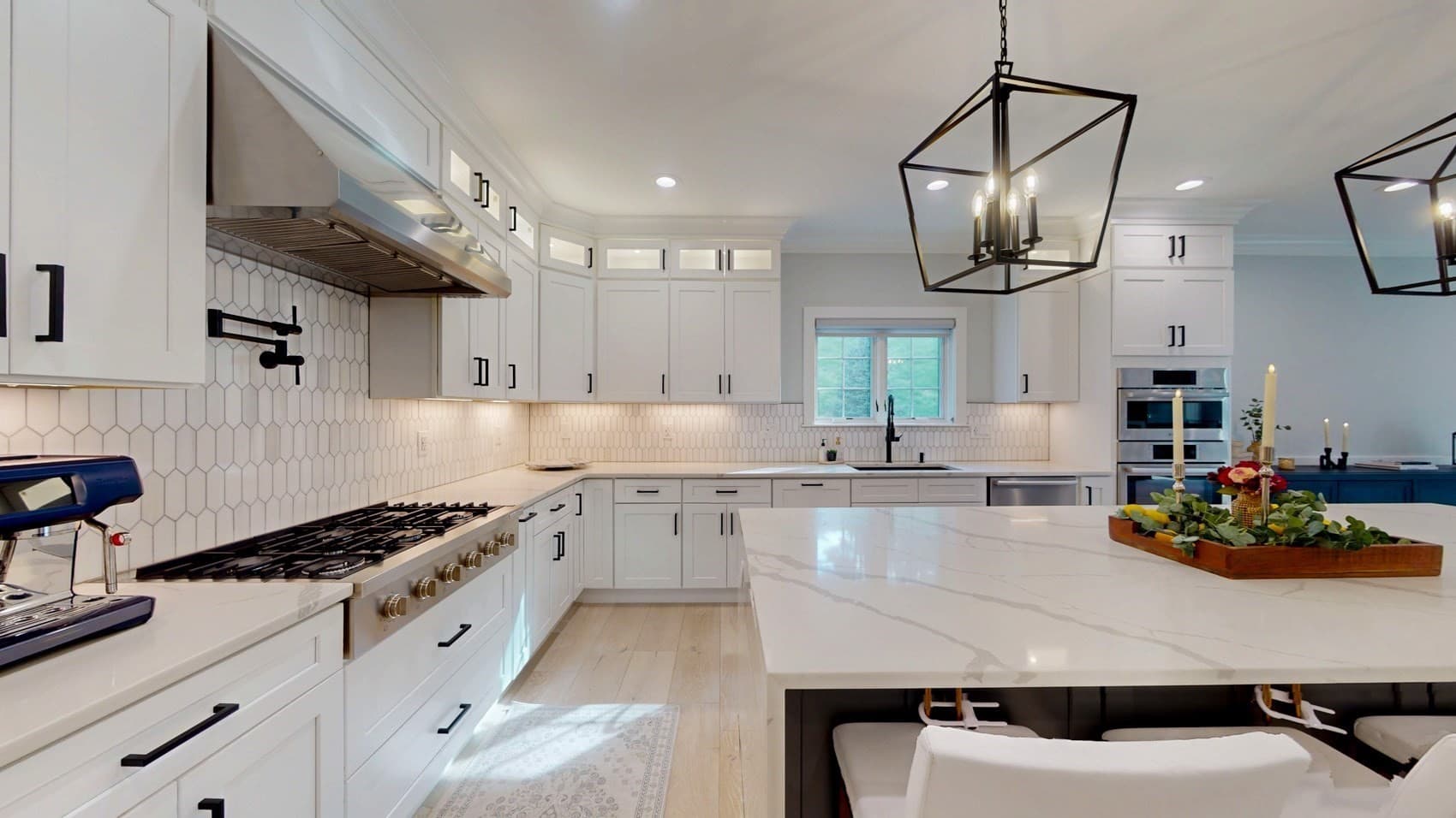 Single Family Residence at 4 Lincoln Ct, Medfield MA 02052, Medfield, photo 5 of 42