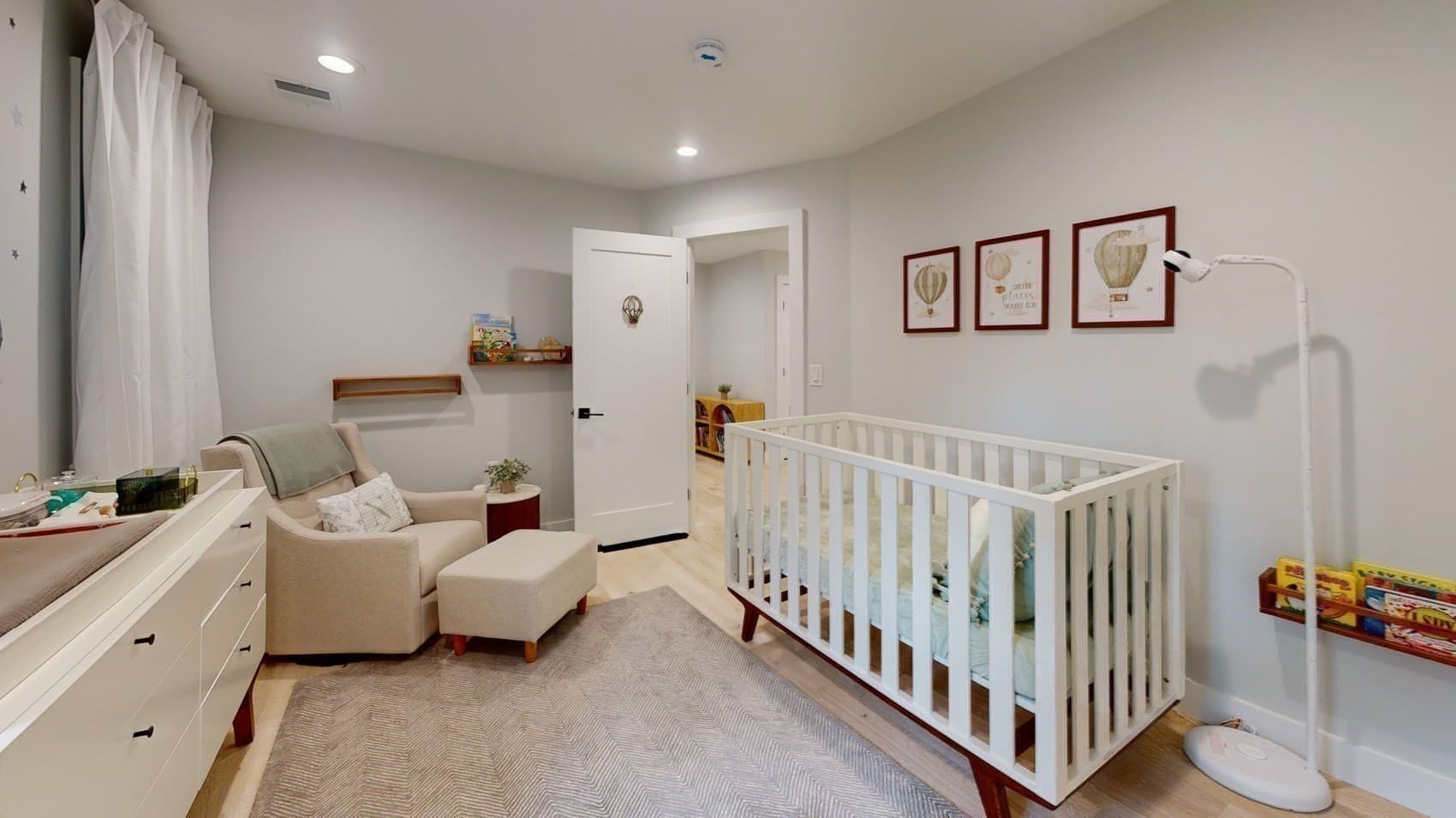 Single Family Residence at 4 Lincoln Ct, Medfield MA 02052, Medfield, photo 25 of 42