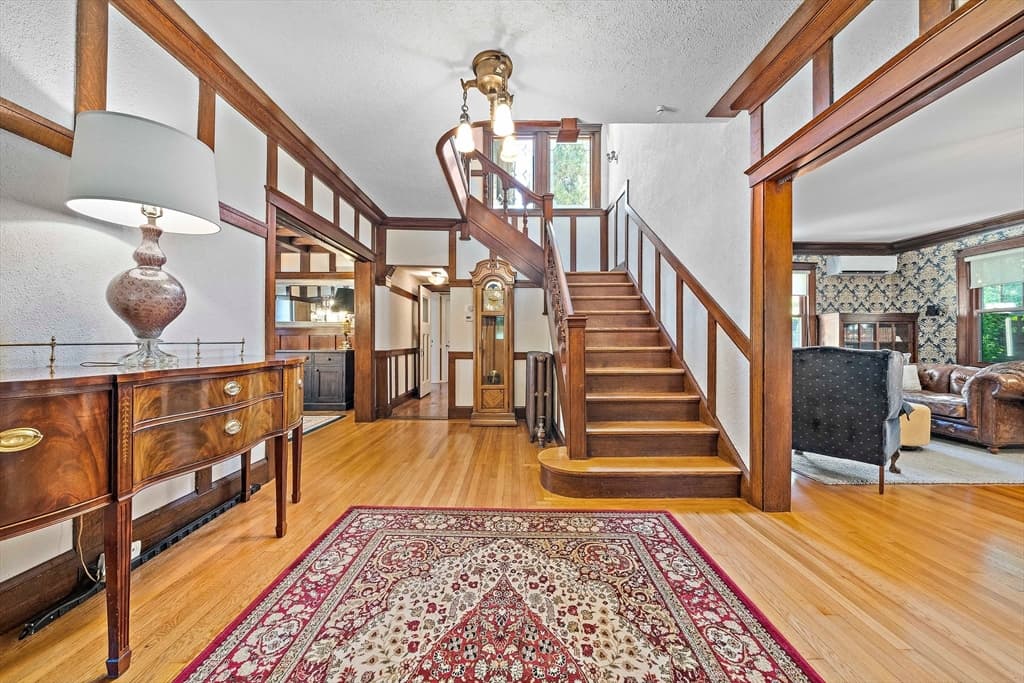 Single Family Residence at 234 County St, Attleboro MA 02703, Attleboro, photo 5 of 42