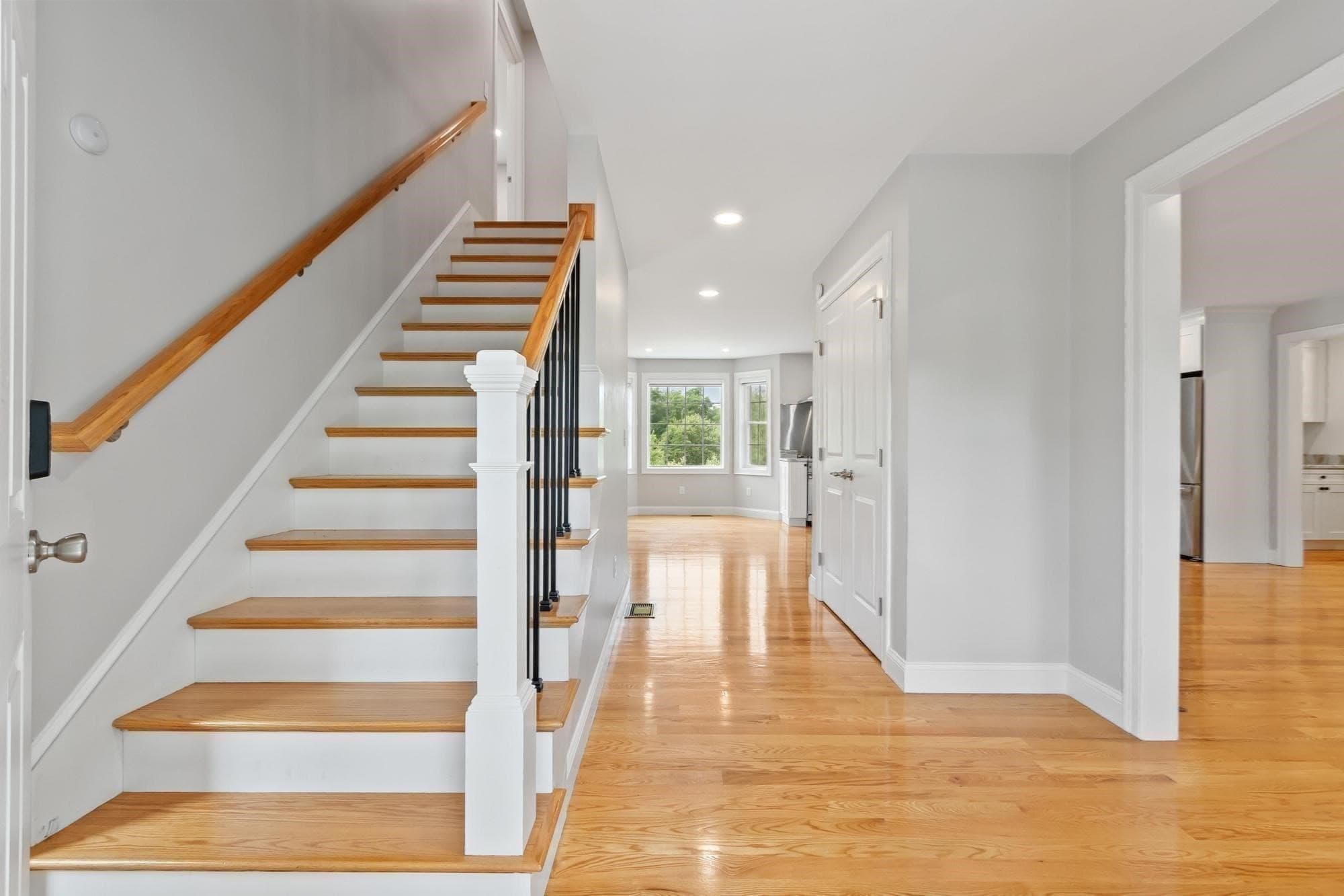 Single Family Residence at 24 Townsend Rd, Shirley MA 01464, photo 7 of 42