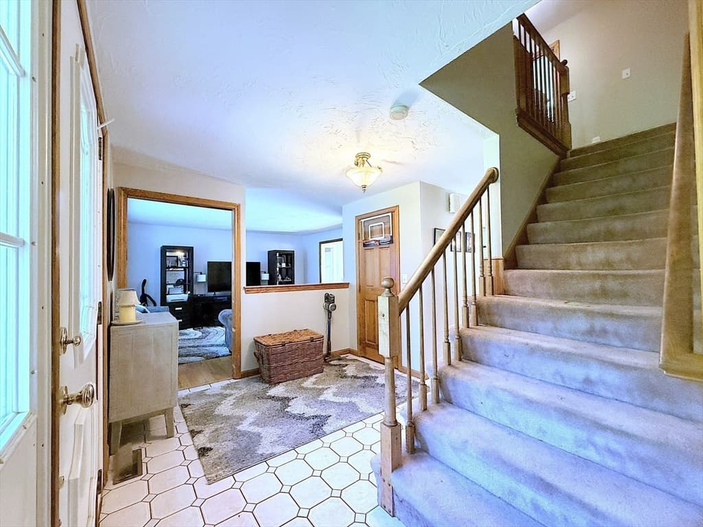 Single Family Residence at 23 Bellstone Dr, Bellingham MA 02019, Bellingham, photo 18 of 36