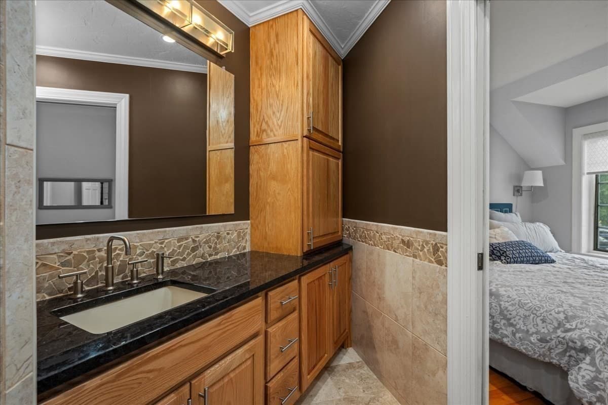 Condominium at 35 Eastern Point Dr # 34, Shrewsbury MA 01545, photo 22 of 37