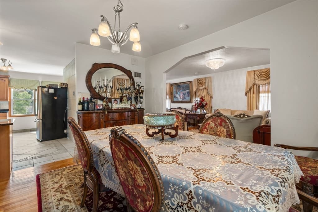 20 Berkmans St, Worcester MA 01602 photo 8