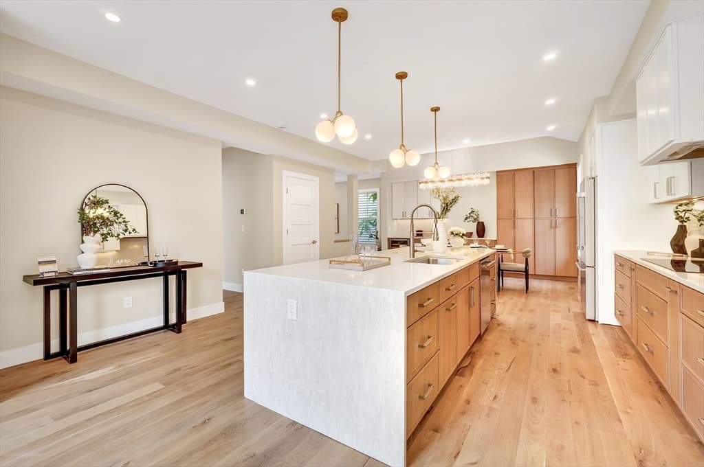 Single Family Residence at 191 Franklin Street, Cambridge MA 02139, Cambridge, photo 9 of 36