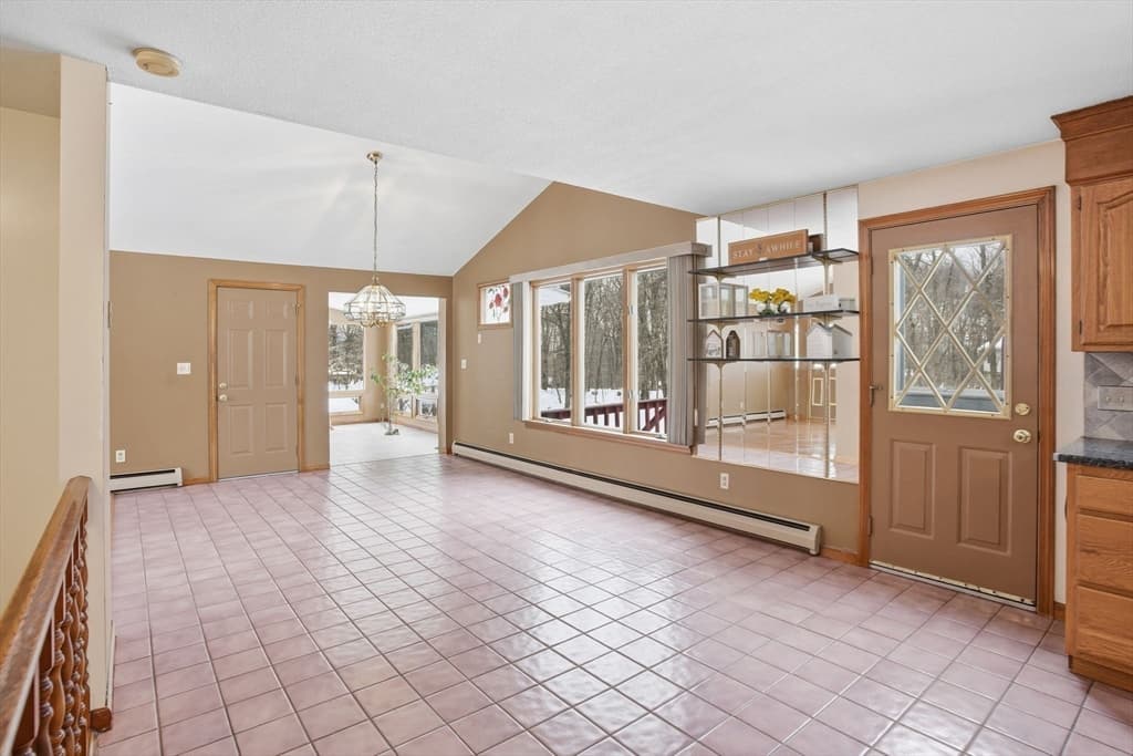 80 Elizabeth Dr, Ludlow MA 01056 photo 17