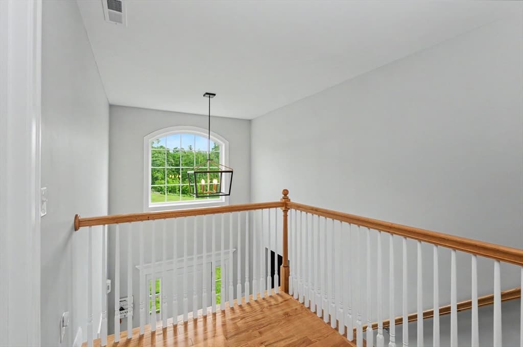 Single Family Residence at 265 Standish Ln, Hudson NH 03051, Hudson, photo 28 of 35