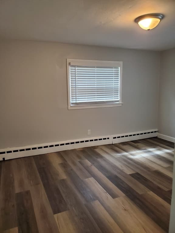 725 Bay St, Springfield MA 01109 photo 12