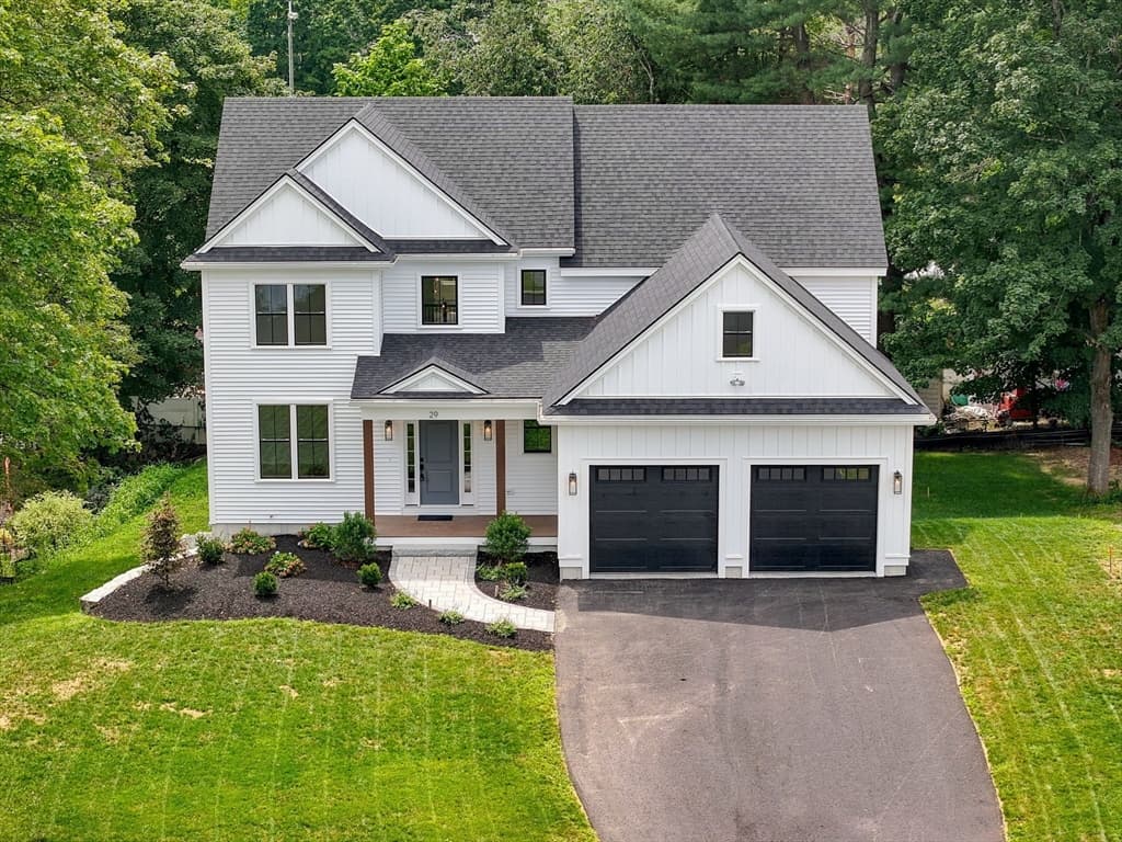 29 Cox Street, Hudson MA 01749