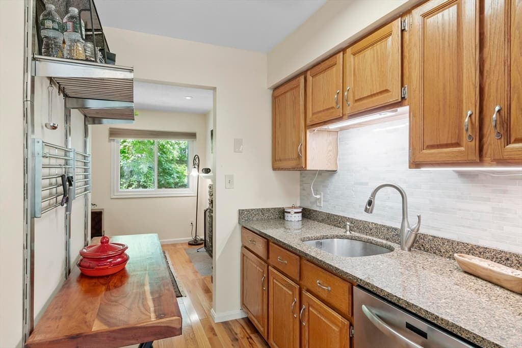 13 Nightingale Lane # 13, Salem MA 01970 photo 12