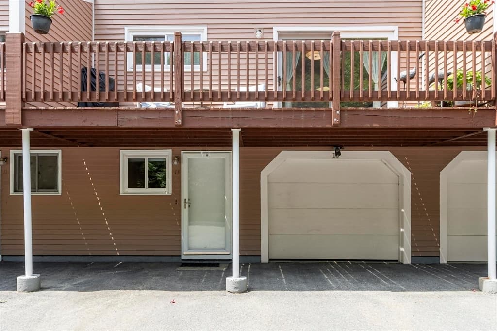 13 Nightingale Lane # 13, Salem MA 01970 photo 3