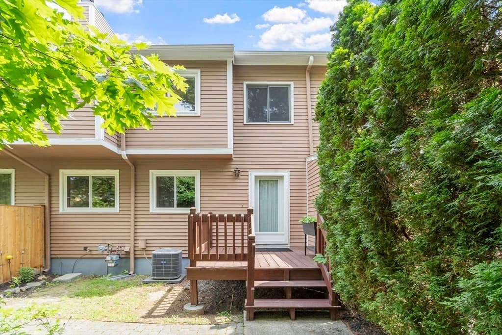 13 Nightingale Lane # 13, Salem MA 01970 photo 5