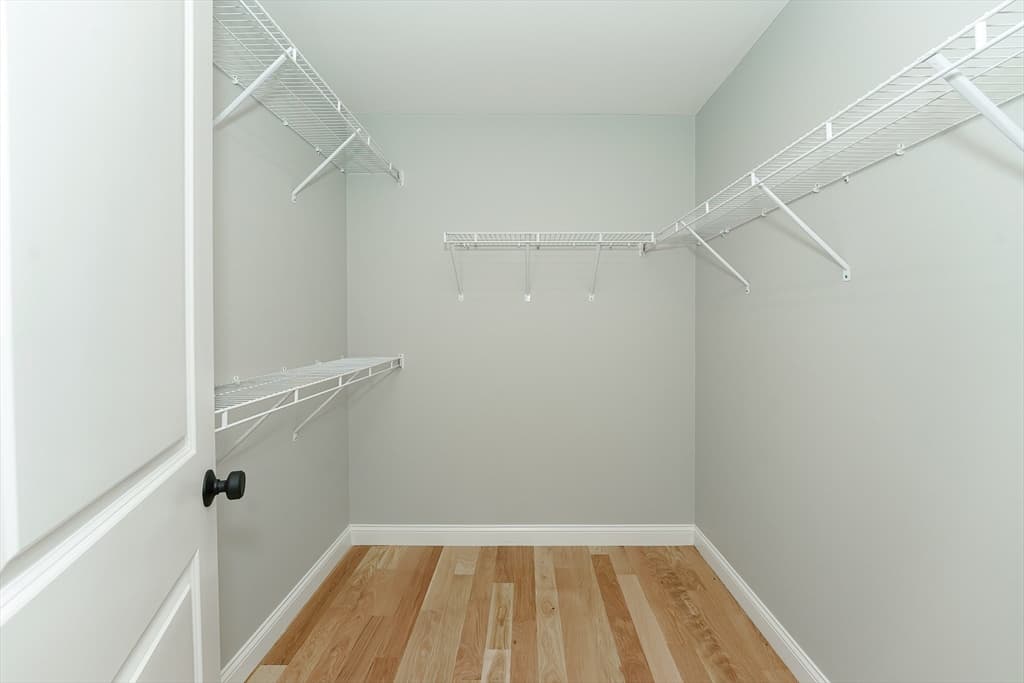 Single Family Residence at 439 Landry Ave, North Attleboro MA 02760, North Attleboro, photo 7 of 42
