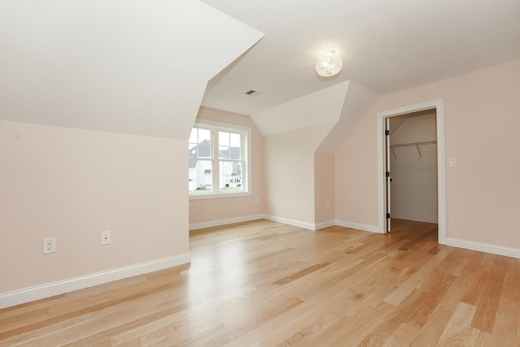 Single Family Residence at 439 Landry Ave, North Attleboro MA 02760, North Attleboro, photo 3 of 42