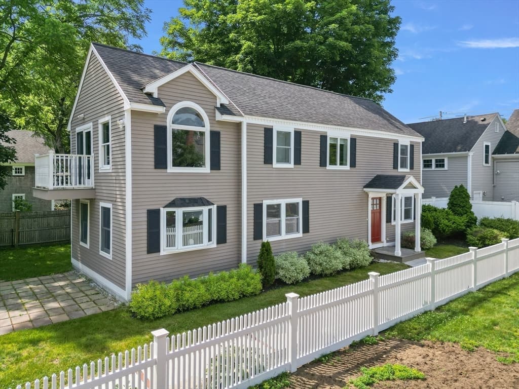 Single Family Residence at 3 Summer St # 2, Topsfield MA 01983, Topsfield, photo 4 of 38