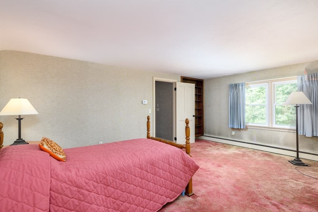 Single Family Residence at 55 Oldcommon Road, Auburn MA 01501, Auburn, photo 22 of 35
