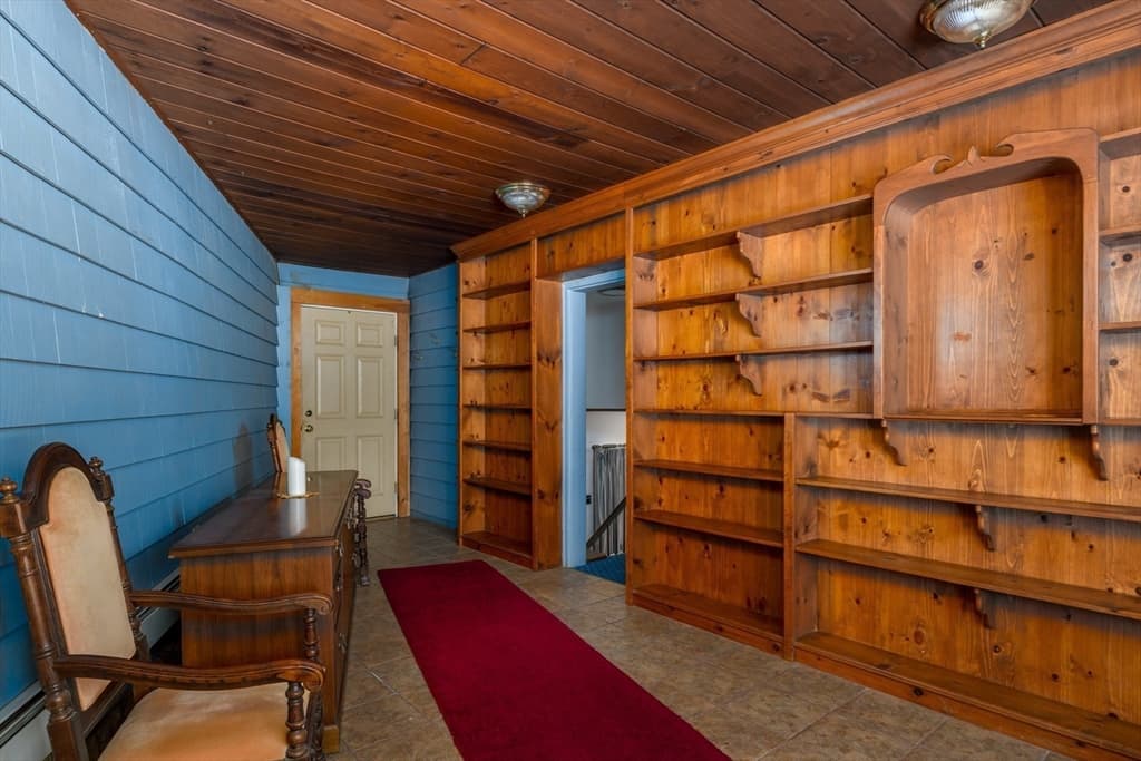 Single Family Residence at 55 Oldcommon Road, Auburn MA 01501, Auburn, photo 25 of 35