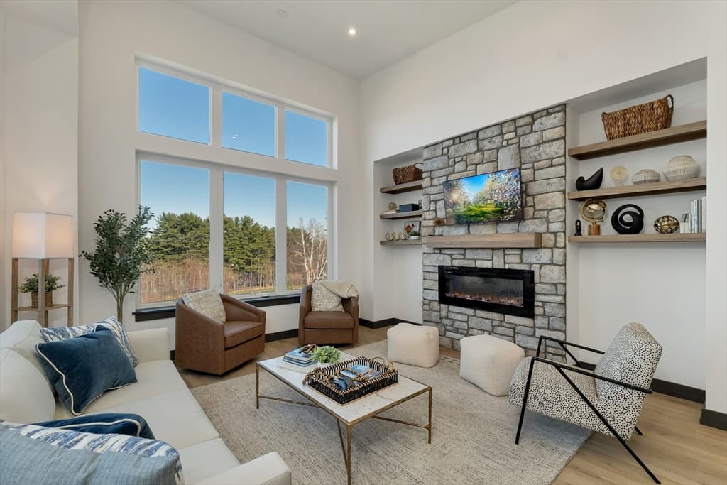 Condominium at 53 Broadview Drive # 1, Laconia NH 03246, Laconia, photo 10 of 30