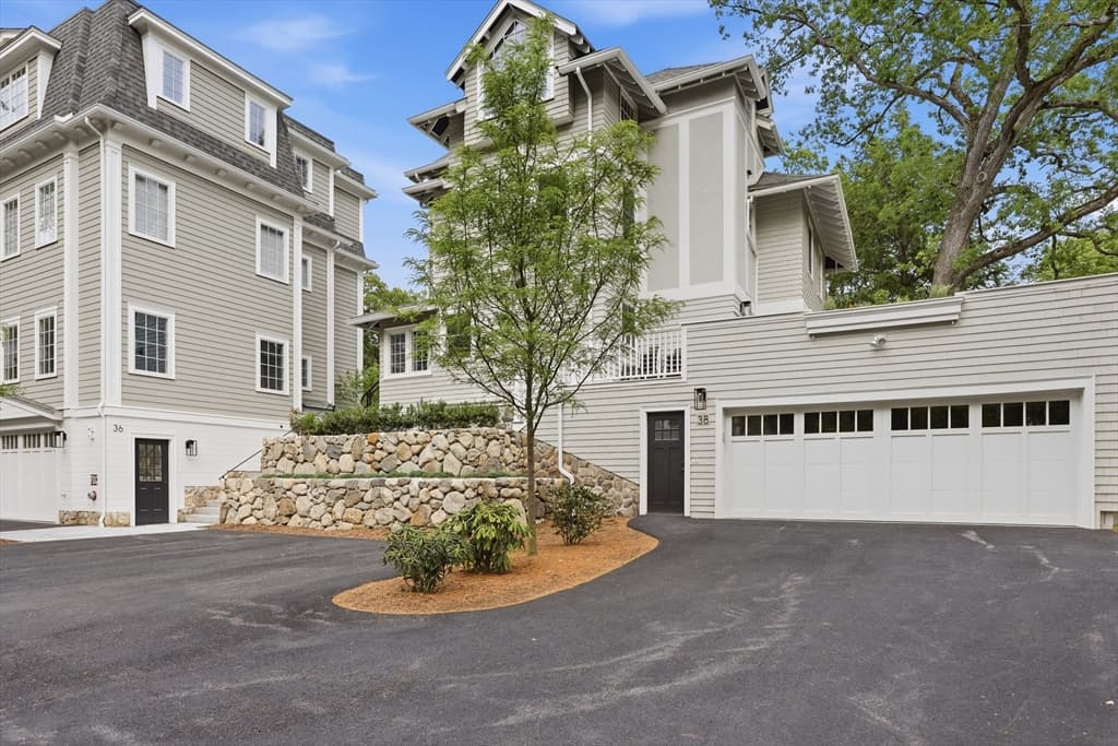 38 Edgewood Rd # 2, Lexington MA 02420 photo 16