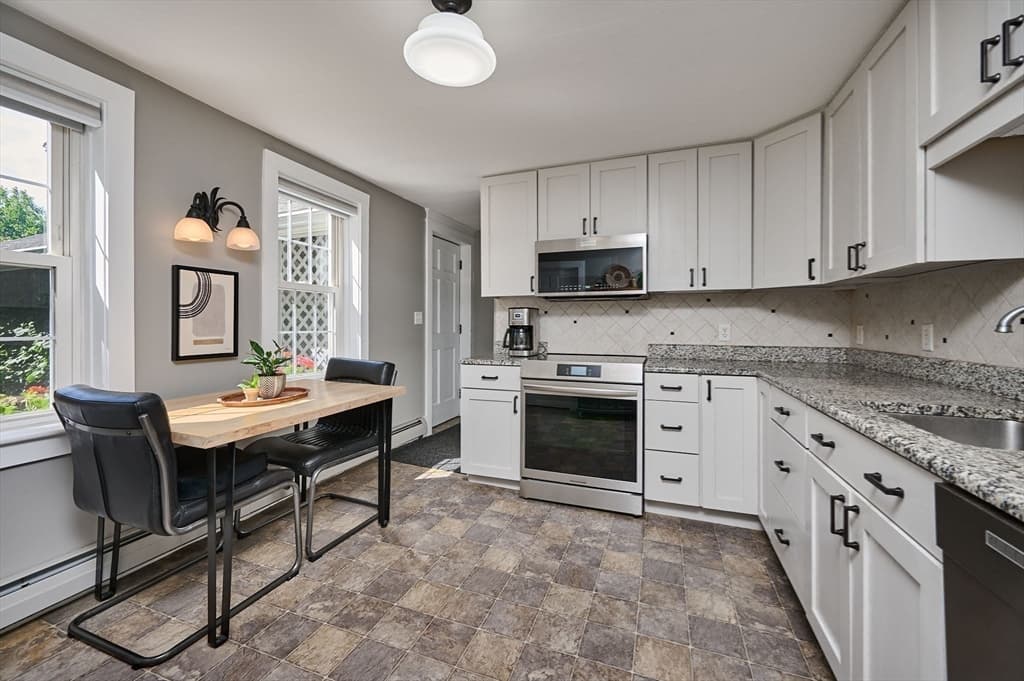 310 South St, Northampton MA 01060 photo 6