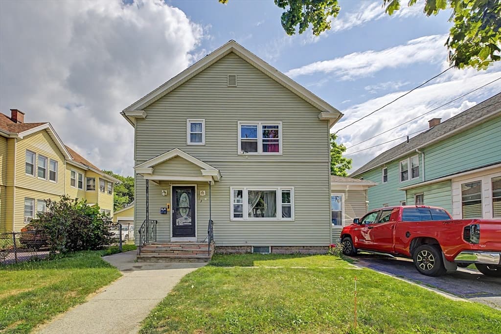 Single Family Residence at 23 Jenness St, Springfield MA 01104, Springfield, photo 20 of 25