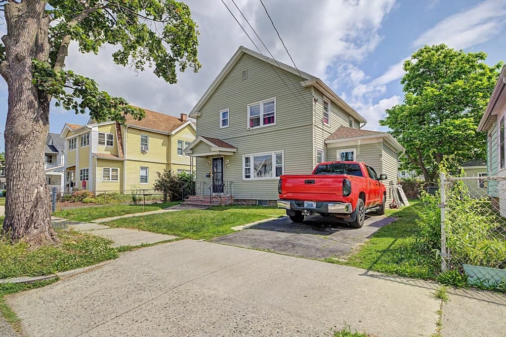 Single Family Residence at 23 Jenness St, Springfield MA 01104, Springfield, photo 25 of 25