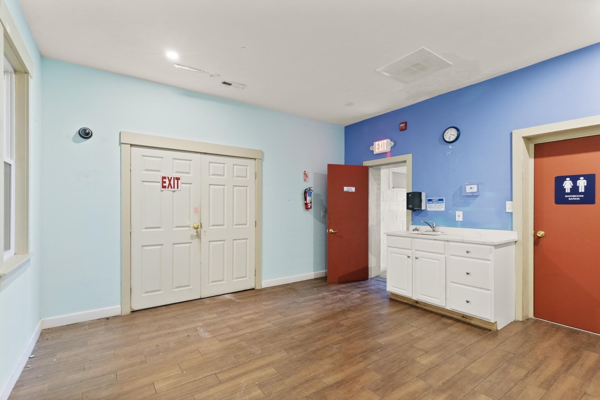 Commercial Sale at 430 Maple St, Danvers MA 01923, photo 15 of 24