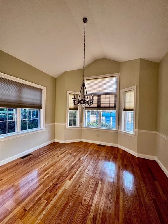 308 Sprucewood Ln # 308, Clinton MA 01510 photo 4
