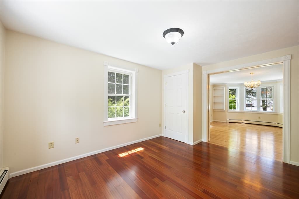 Single Family Residence at 140 Paradise Ln, Sturbridge MA 01518, Sturbridge, photo 19 of 30