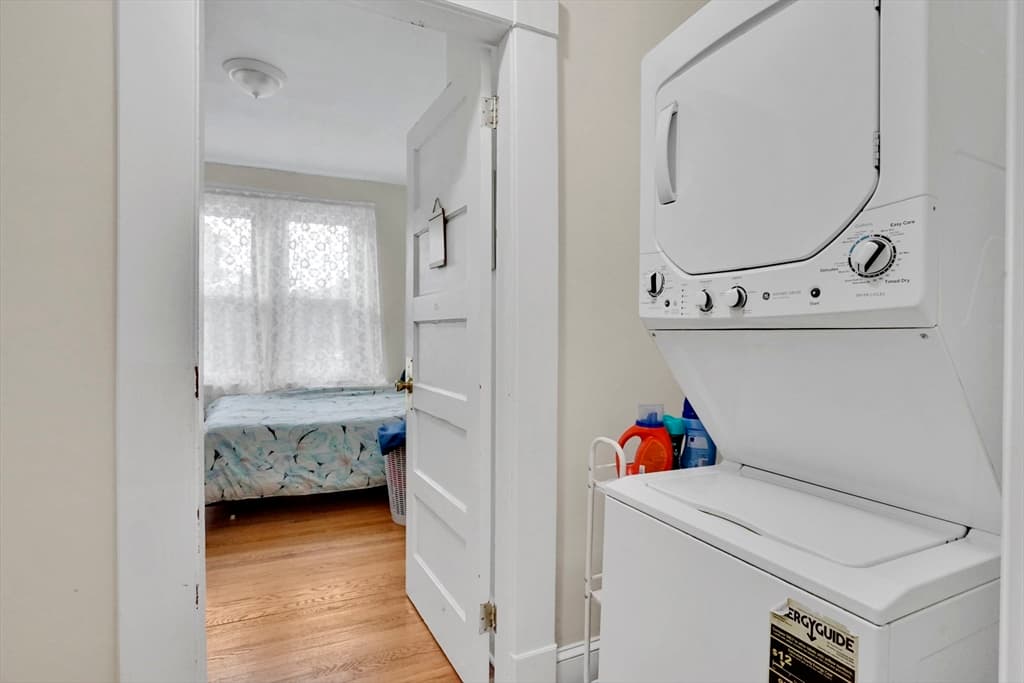 5-7 Corser St, Holyoke MA 01040 photo 23