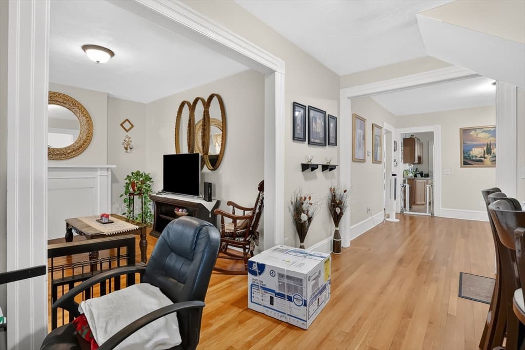 5-7 Corser St, Holyoke MA 01040 photo 20