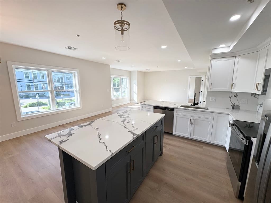 441 Washington St # 203, Dedham MA 02026 photo 2