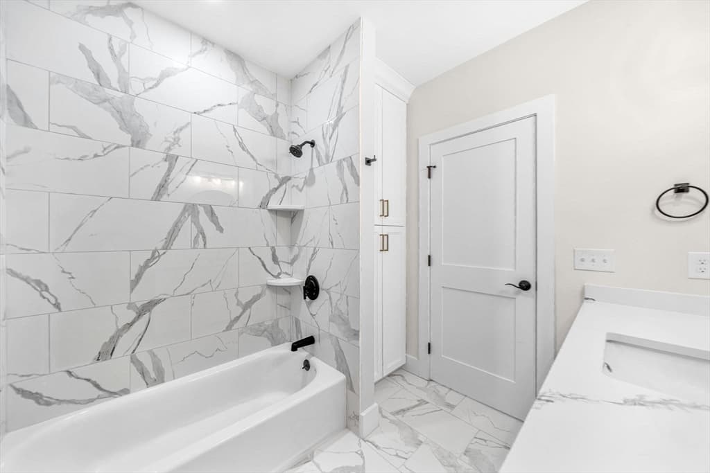 441 Washington St # 203, Dedham MA 02026 photo 11