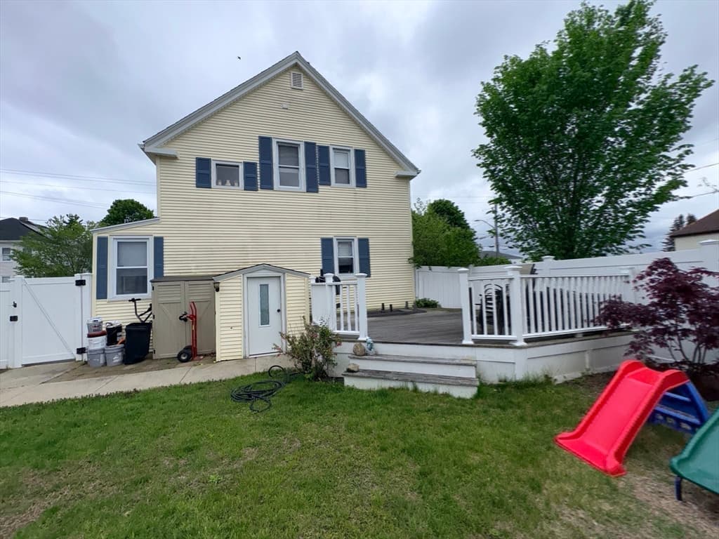245 Clifford St, New Bedford MA 02745 photo 29