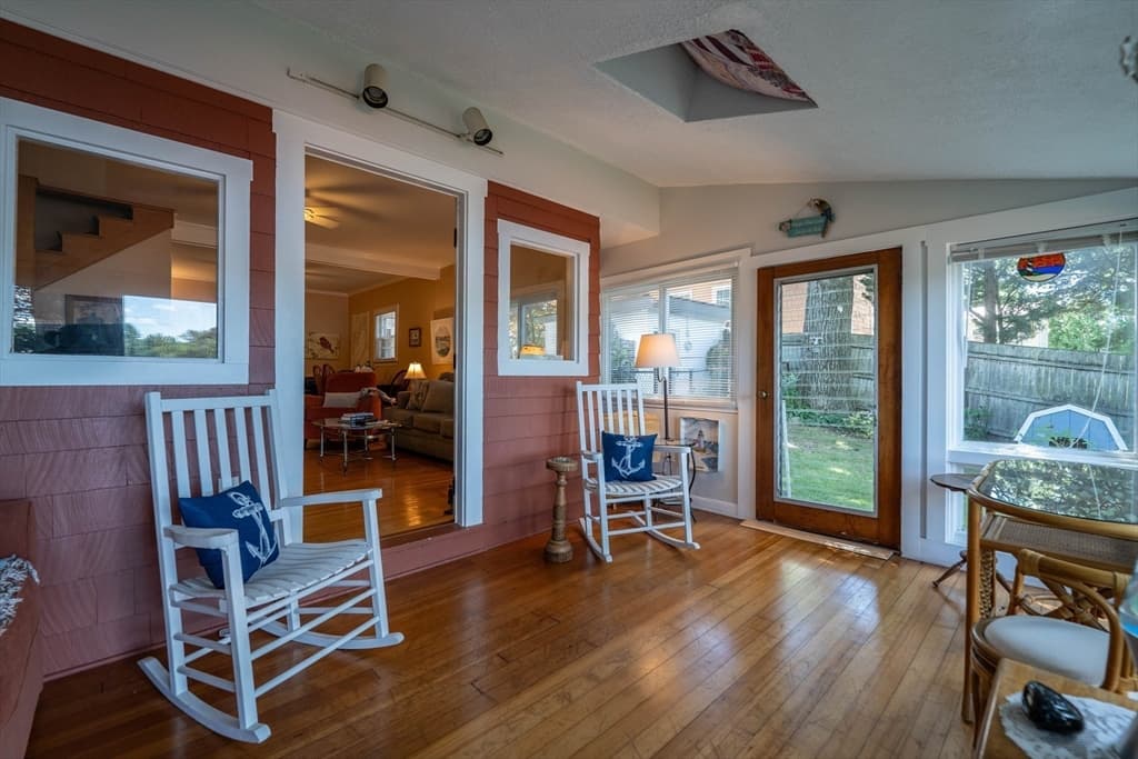 1519 Morton Ave, New Bedford MA 02745 photo 12