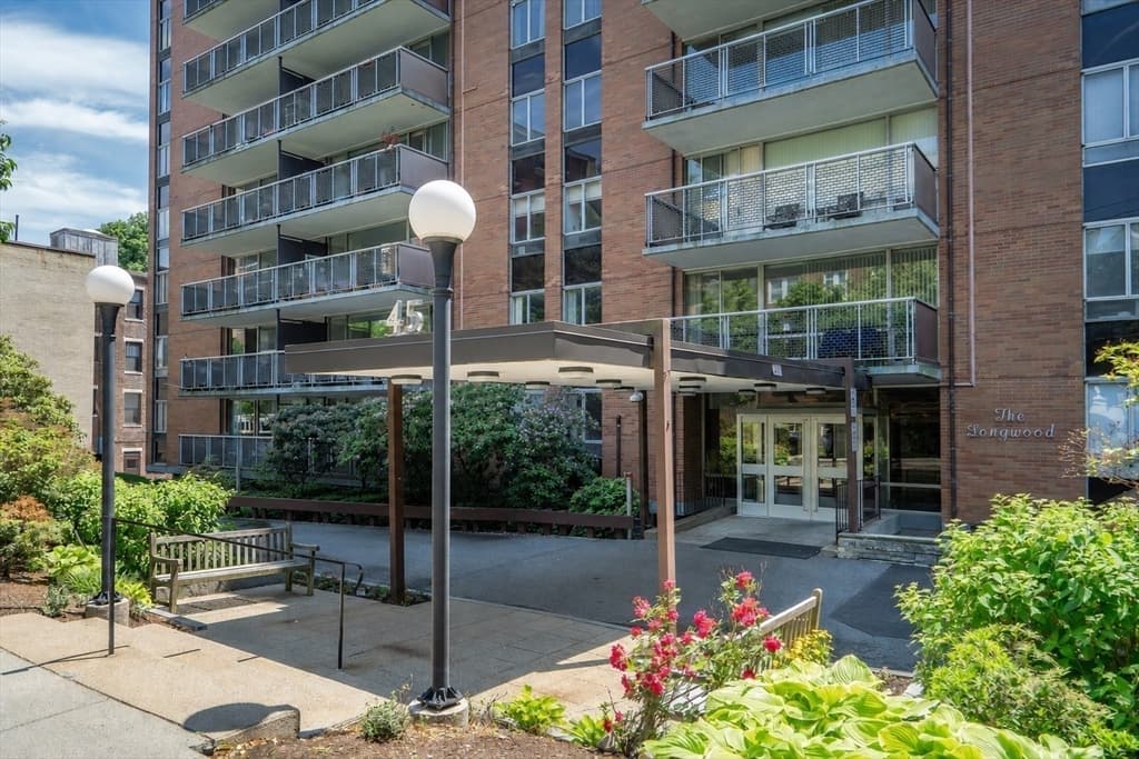 45 Longwood Ave # 408, Brookline MA 02446 photo 20