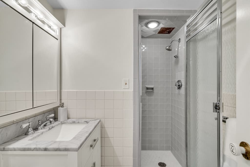 45 Longwood Ave # 408, Brookline MA 02446 photo 14