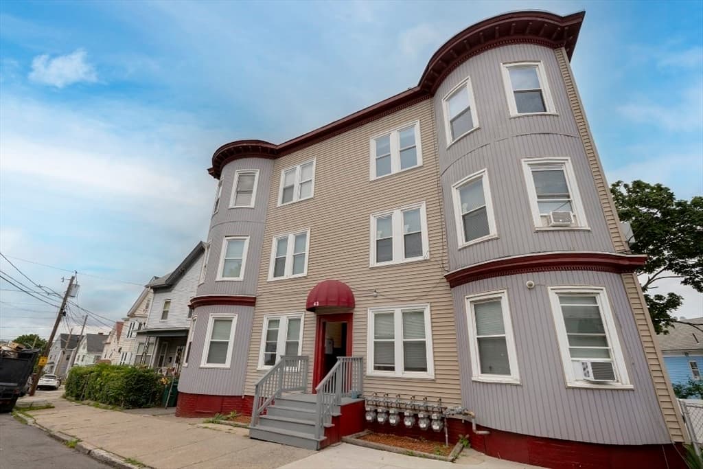 43 Highrock Street, Lynn MA 01902 photo 2