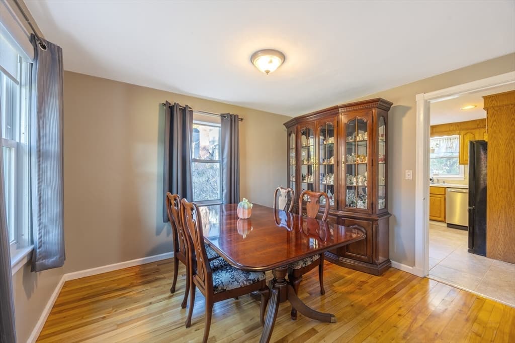 Single Family Residence at 1 Lexington St, South Hadley MA 01075, photo 25 of 40