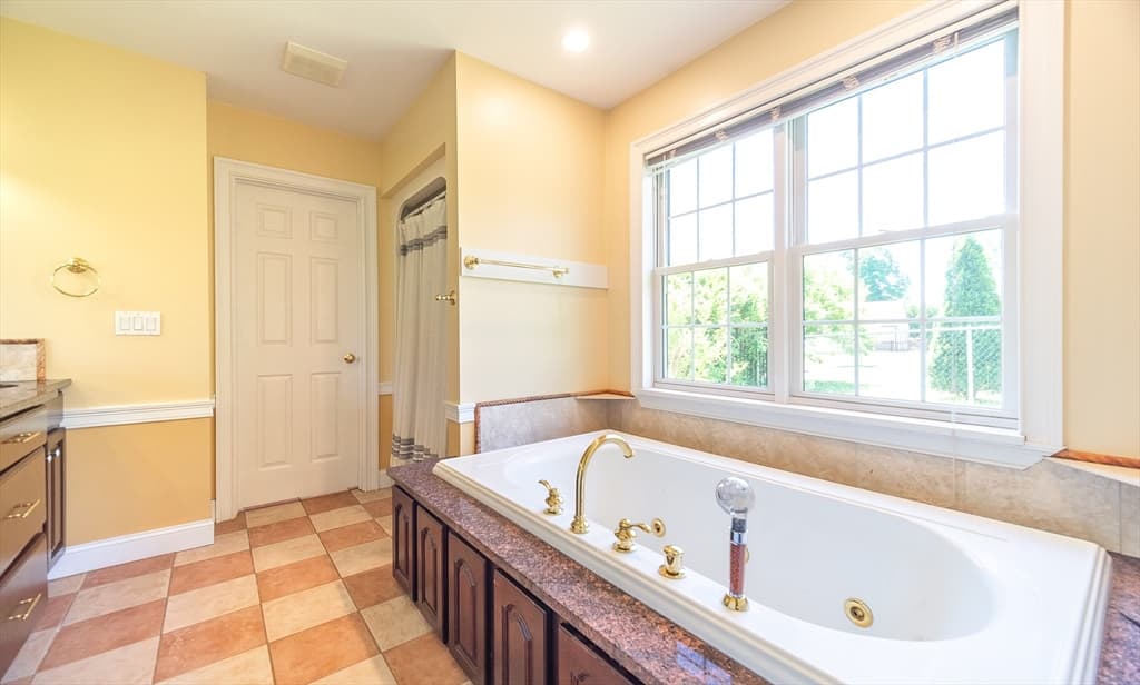 Single Family Residence at 28 Parker St, East Longmeadow MA 01028, East Longmeadow, photo 23 of 41