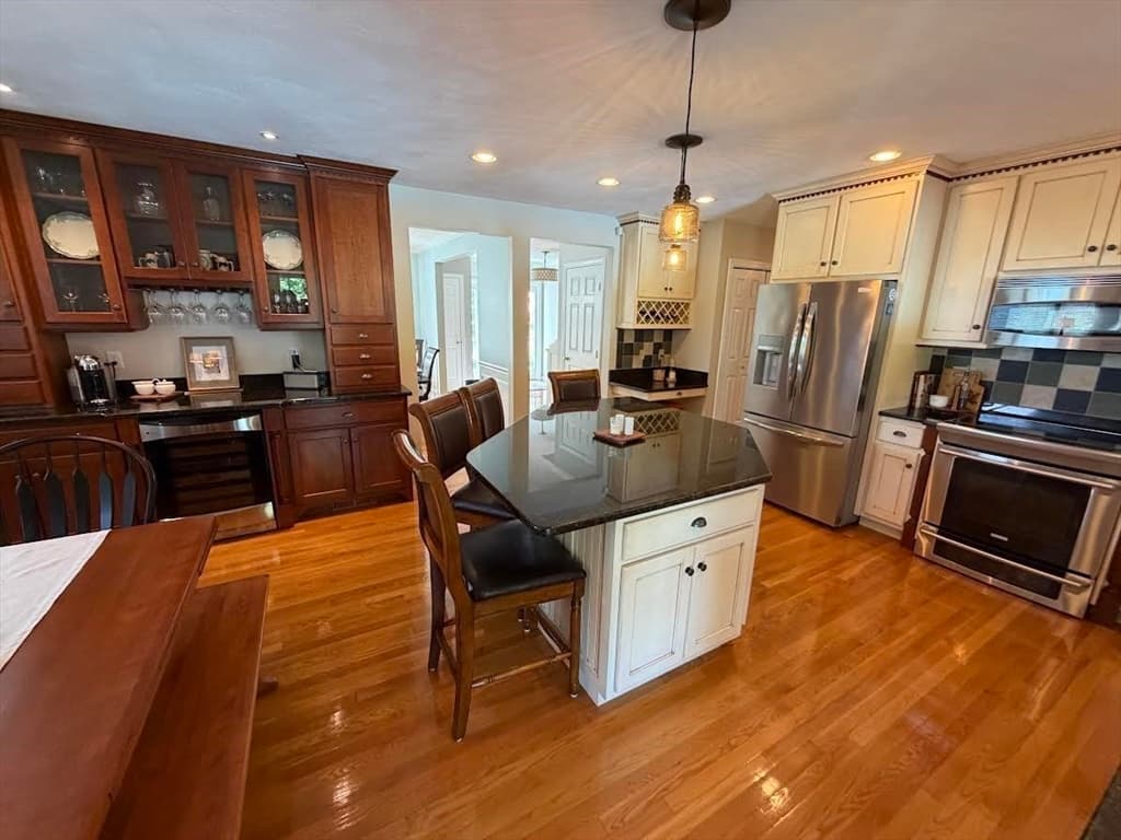 Single Family Residence at 1 Brenton Wood Road, Hudson MA 01749, Hudson, photo 15 of 42