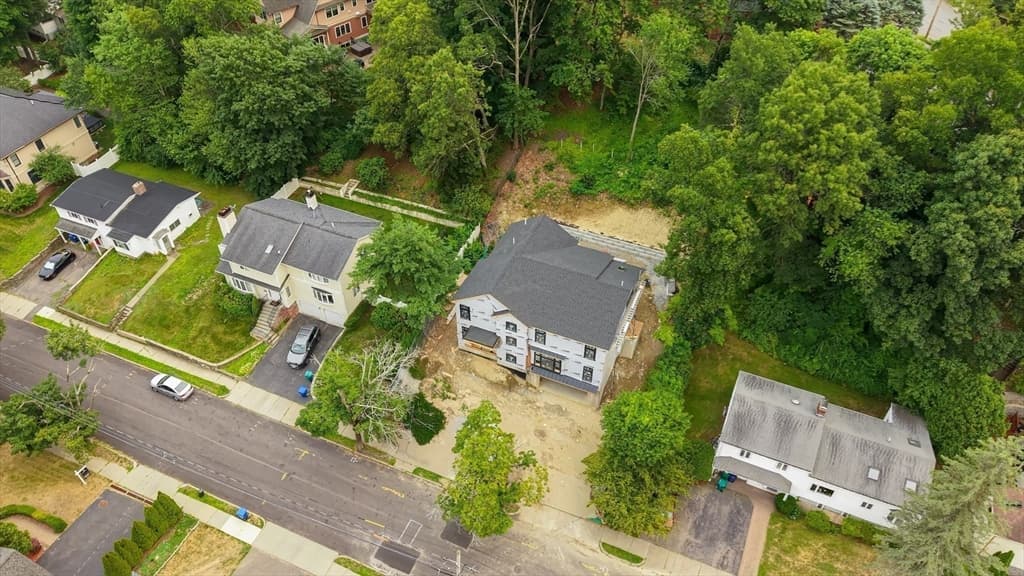 135 Hartman Road, Newton MA 02459 photo 27