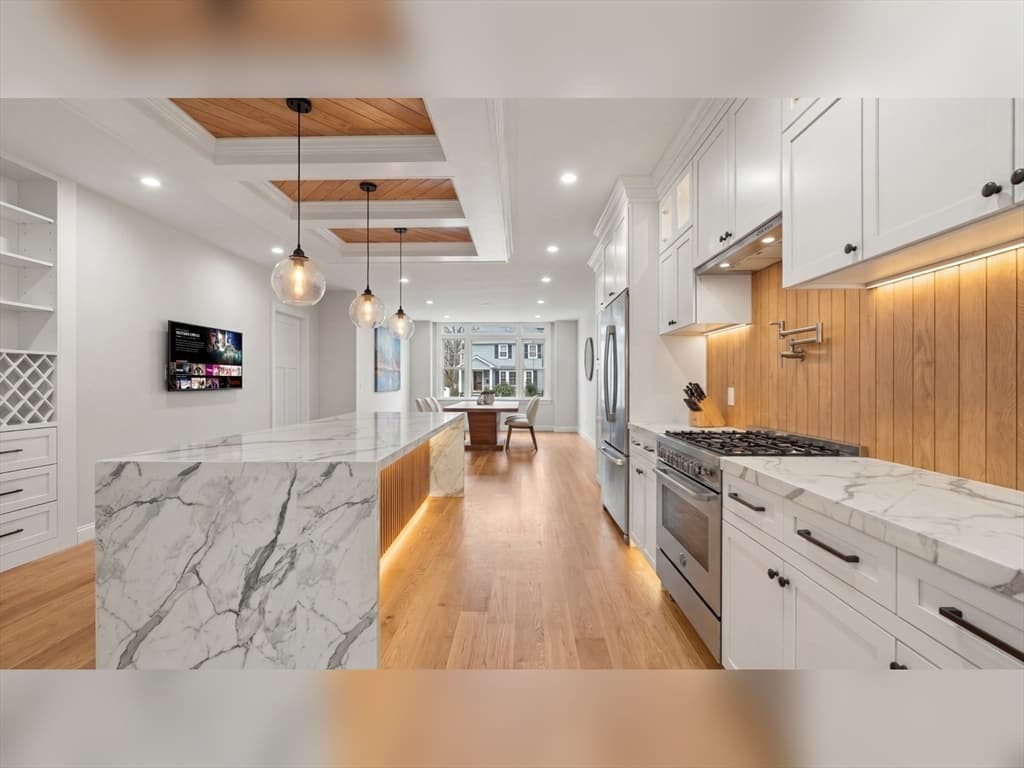 135 Hartman Road, Newton MA 02459 photo 4