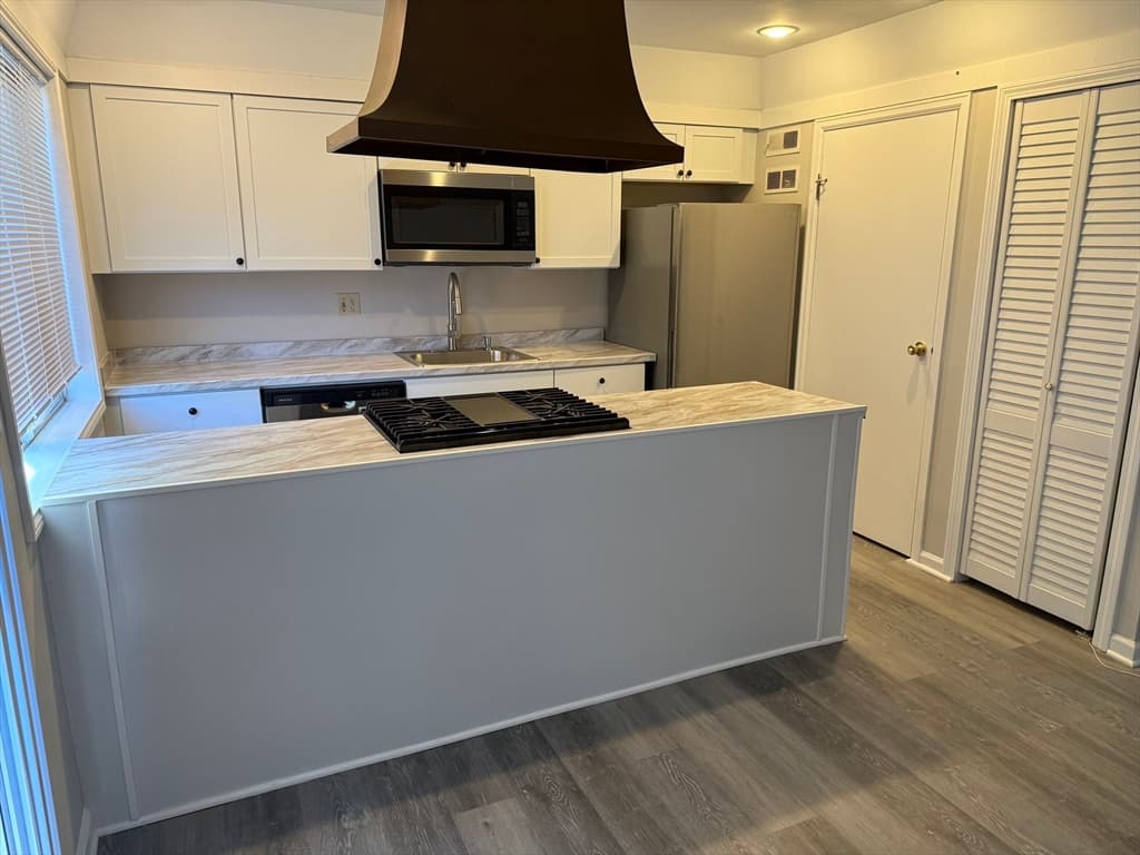 Condominium at 59 Jamestown Dr # 59, Springfield MA 01108, Springfield, photo 2 of 17