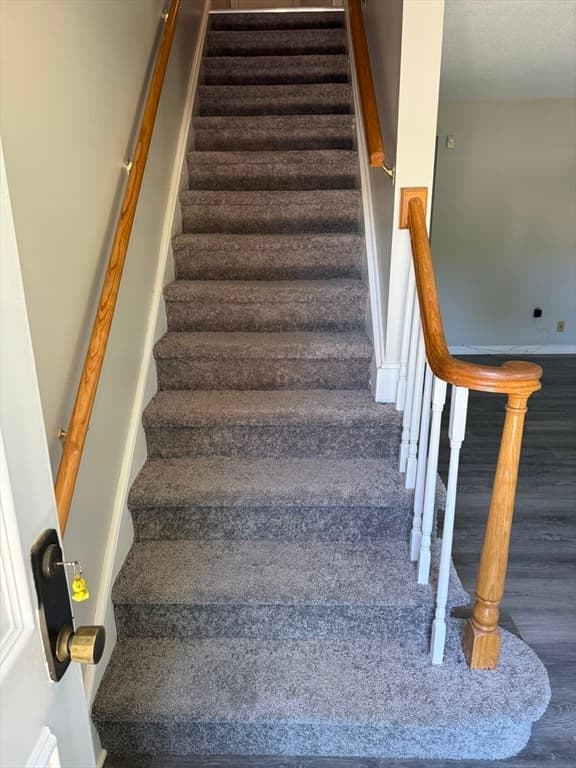 Condominium at 59 Jamestown Dr # 59, Springfield MA 01108, Springfield, photo 8 of 17