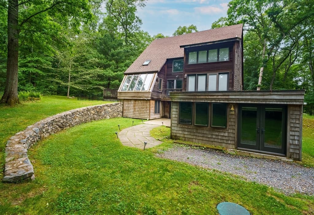 Single Family Residence at 285 Jacob St, Seekonk MA 02771, Seekonk, photo 40 of 42