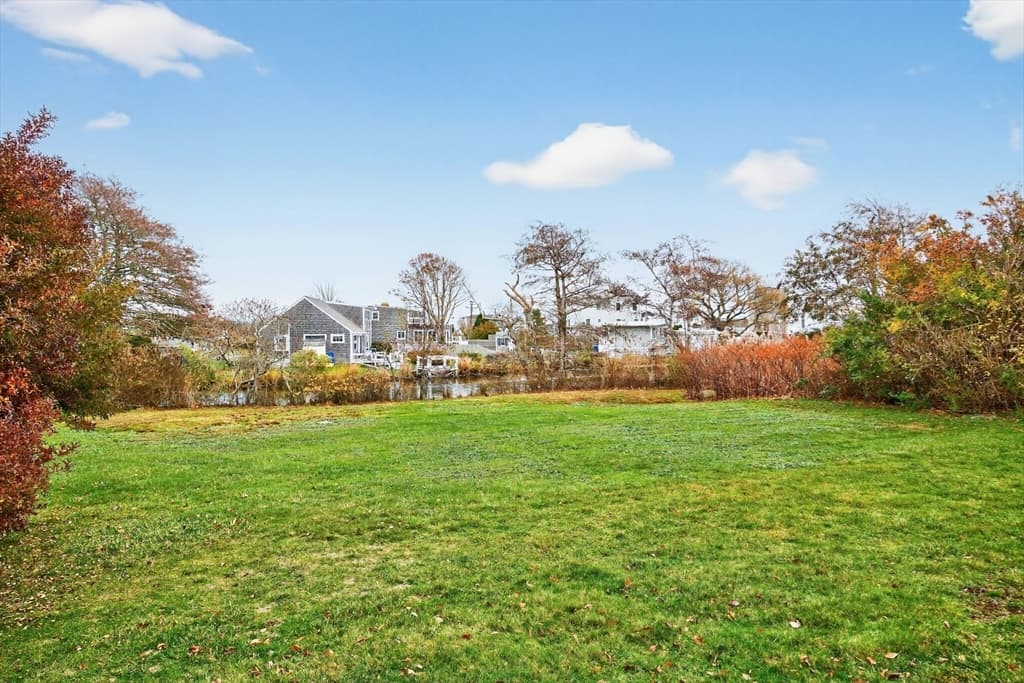 15 Hedge Lane, Falmouth MA 02540 photo 8
